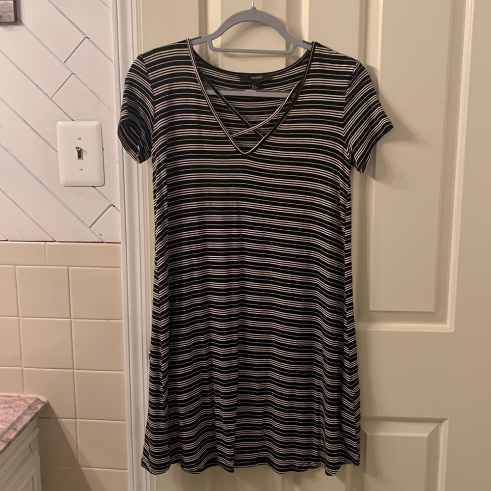 Forever 21 - Striped black & white t-shirt dress, size S